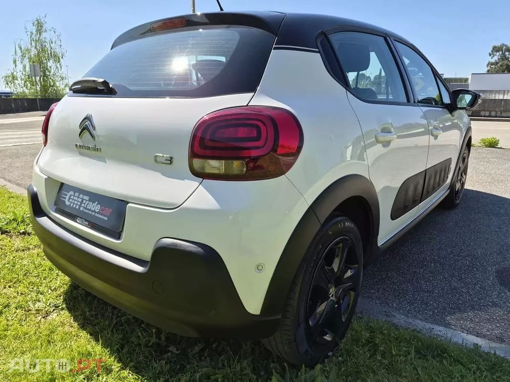 Citroen C3  Pure Tech 82 Shine