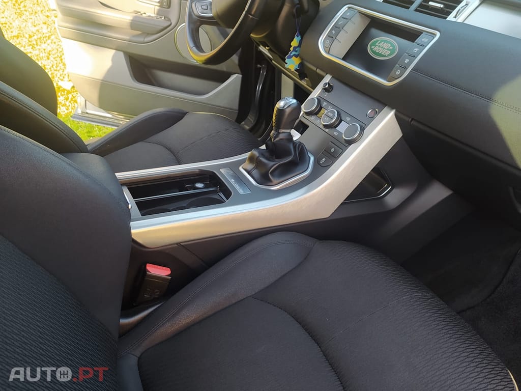 Land Rover Evoque 2.0 D150