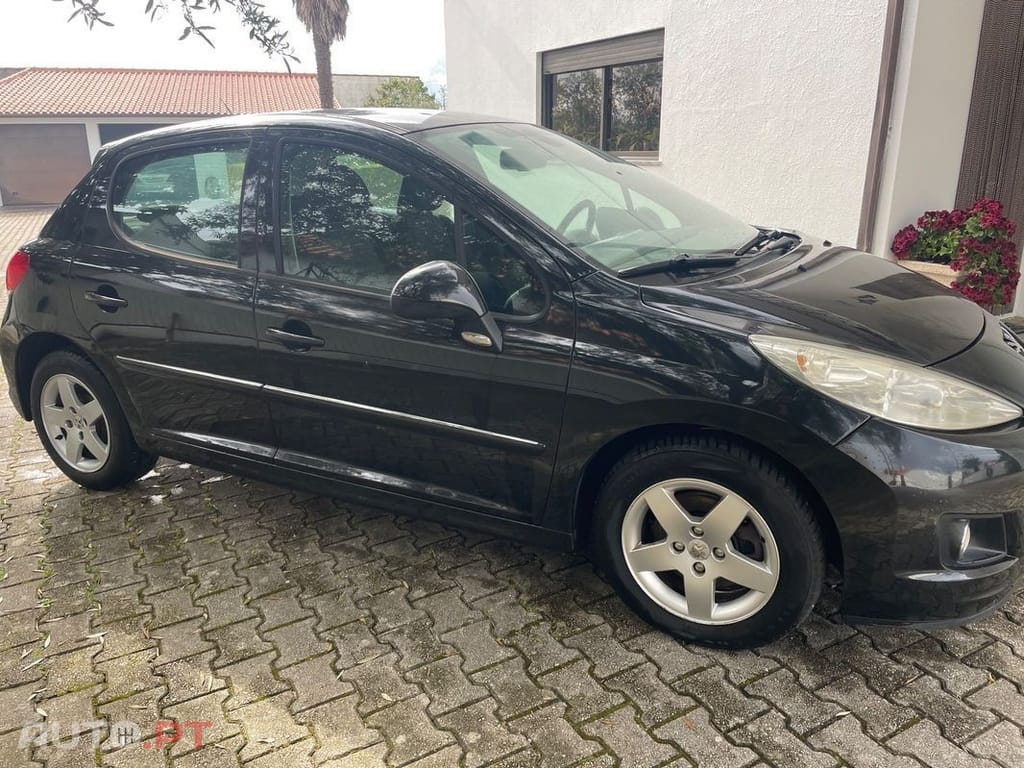 Peugeot 207 1.4 16V Active