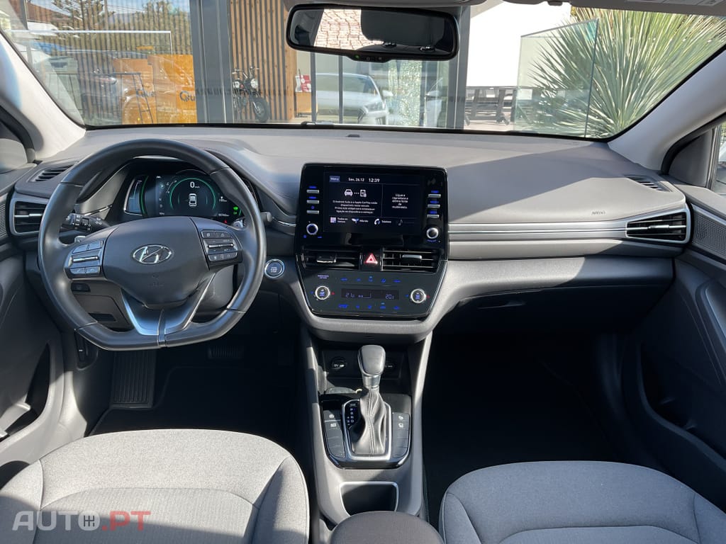 Hyundai Ioniq 1.6 GDI HEV