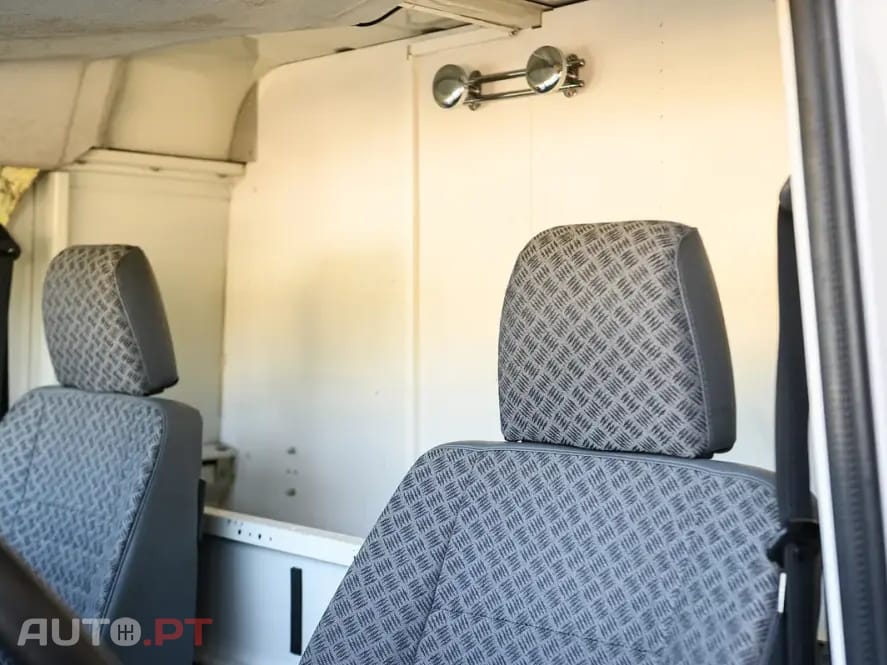 Land Rover Defender 90 SW 2.5 Td5 E