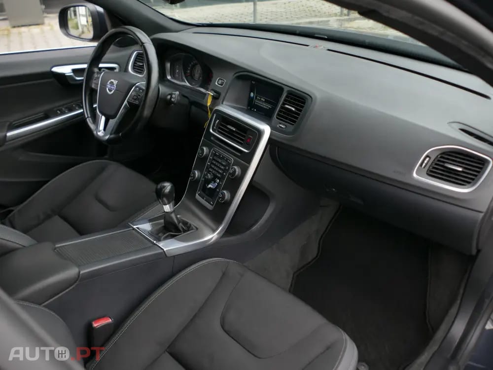 Volvo V60 D3