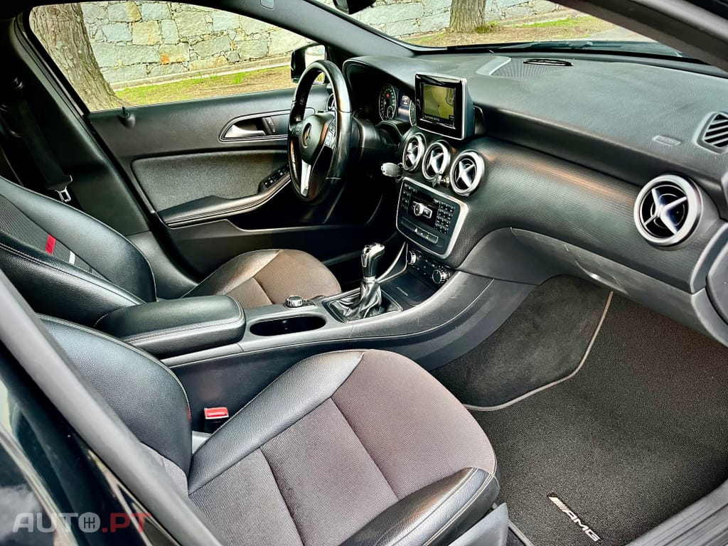 Mercedes-Benz A 180 AMG