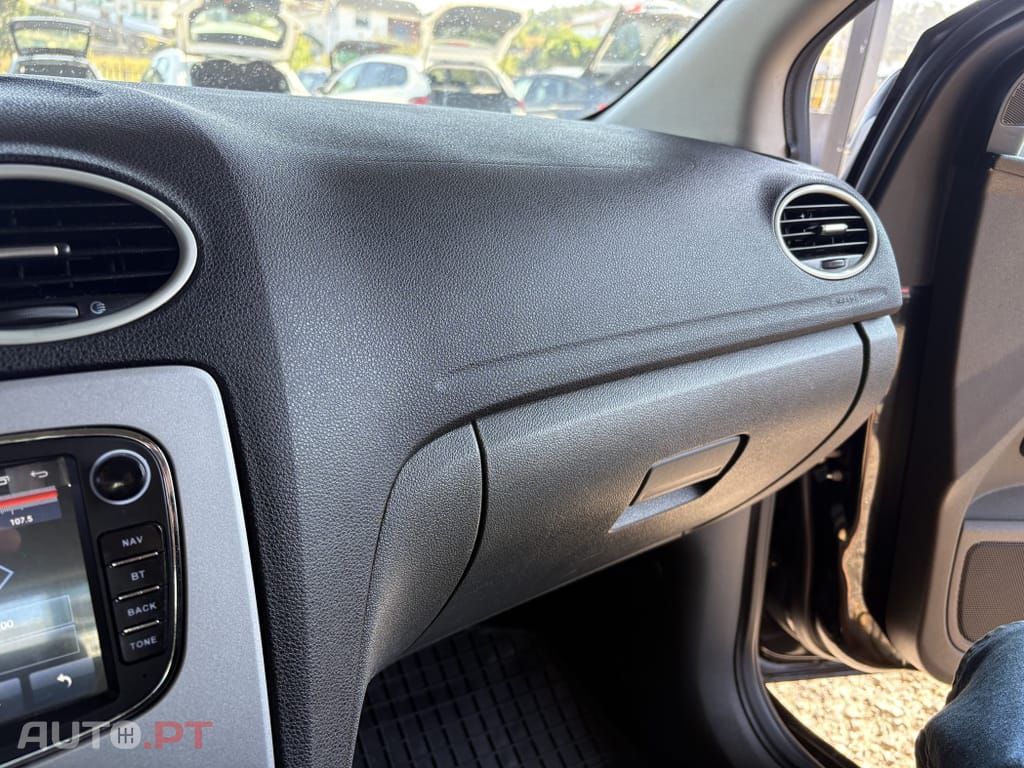 Ford Focus SW 1.6 TDCi Connec.