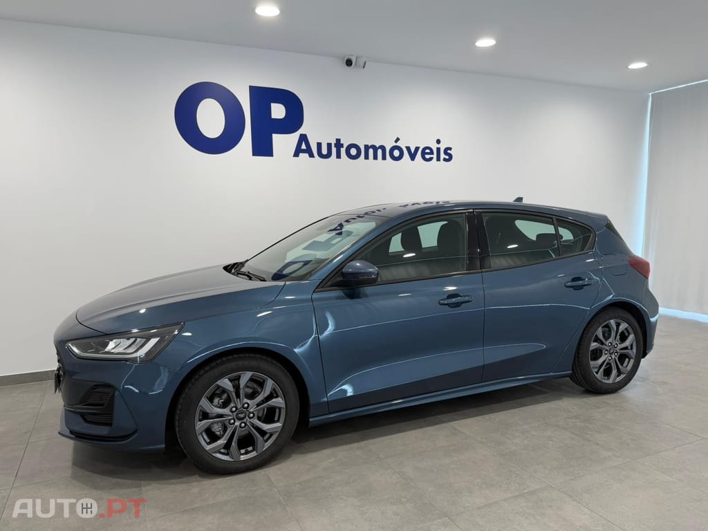 Ford Focus 1.0 EcoBoost MHEV ST-Line