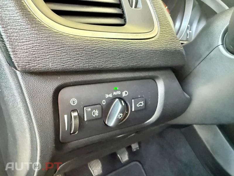 Volvo V40 2.0 D2 Momentum