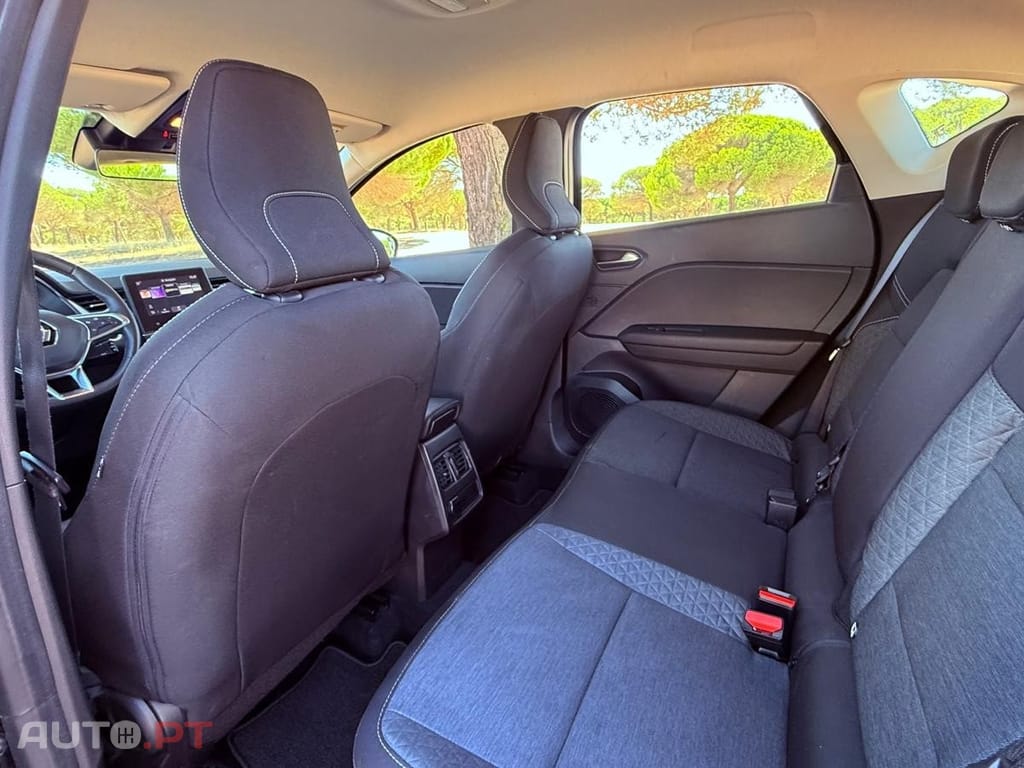 Renault Captur 1.0 TCe Equilibre Bi-Fuel