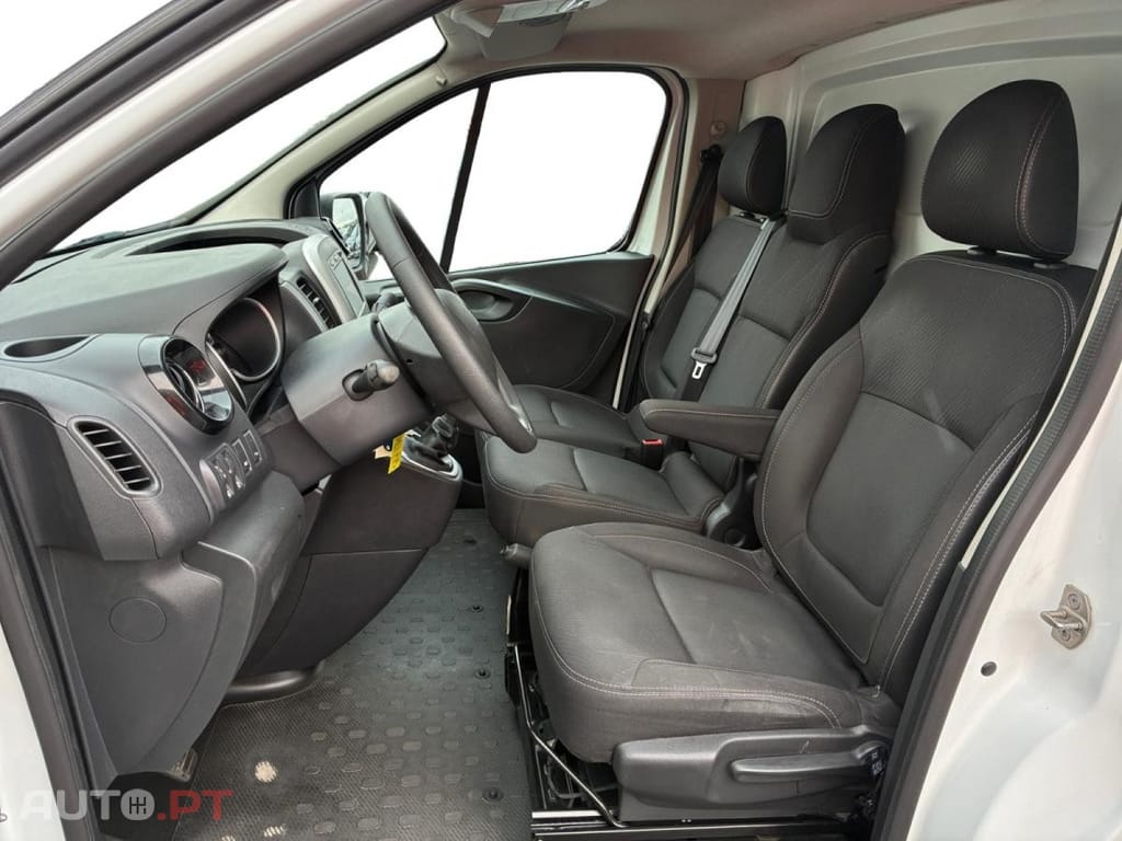 Renault Trafic 2.0 dCi L2H2 1.2T