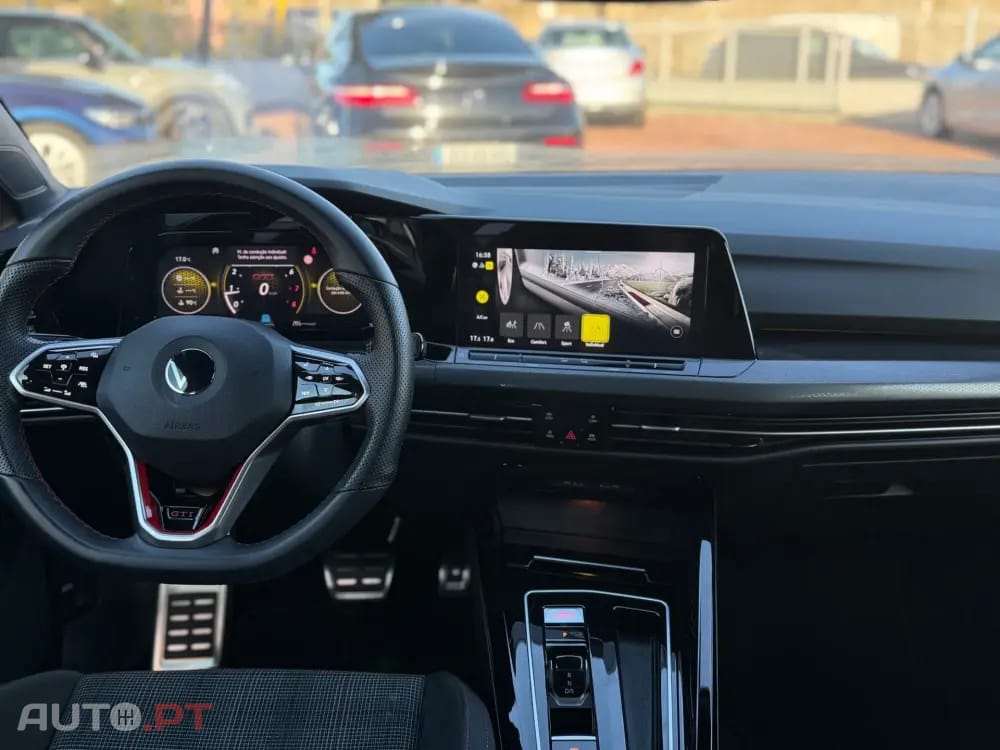 Volkswagen Golf 2.0 TSI GTI DSG