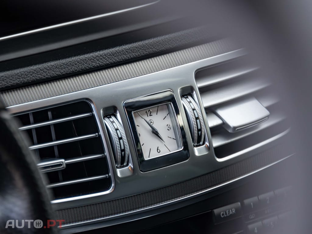 Mercedes-Benz E 220 BlueTEC Avantgarde