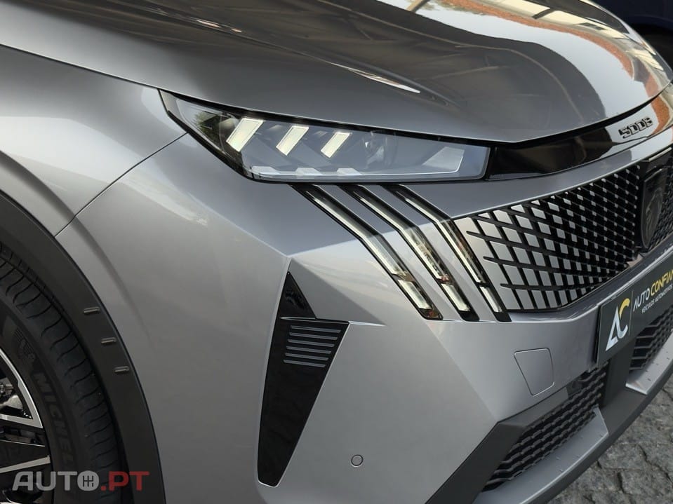 Peugeot 5008 1.2 Hybrid GT e-DCS6