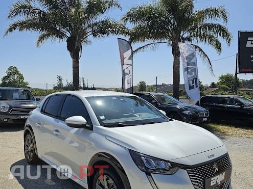 Peugeot E-208 Active Pack