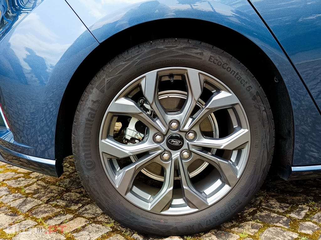 Ford Focus 1.0 EcoBoost MHEV Active