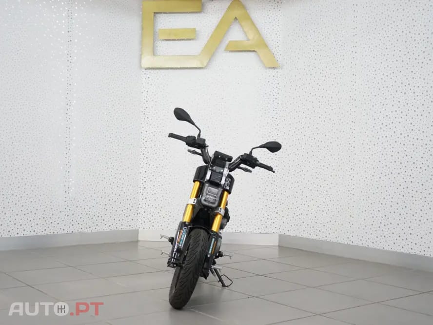 BMW CE 02 ND