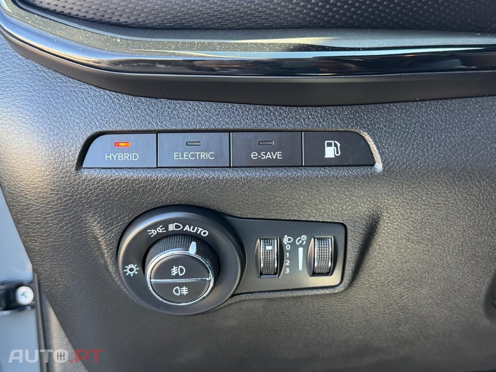 Jeep Compass 1.3 TG Trailhawk