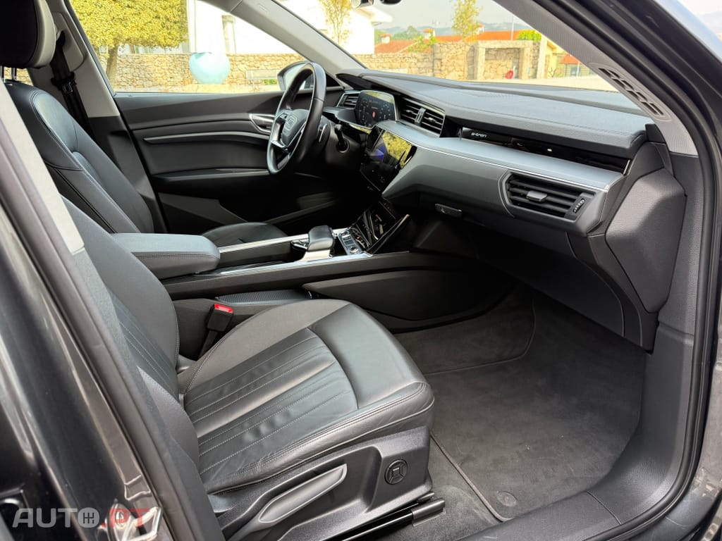 Audi E-Tron 55 quattro S line