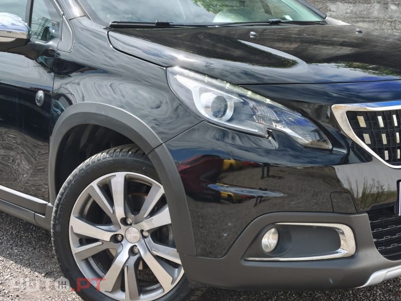 Peugeot 2008 1.2 PureTech Allure EAT6