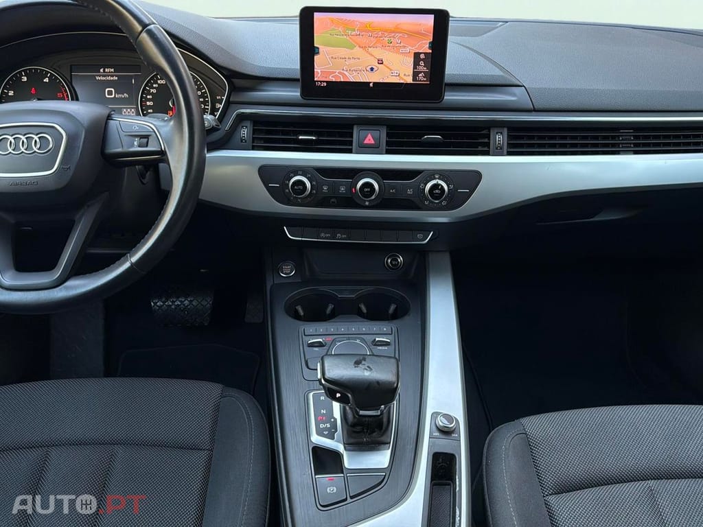 Audi A4 Avant 2.0 TDI S tronic