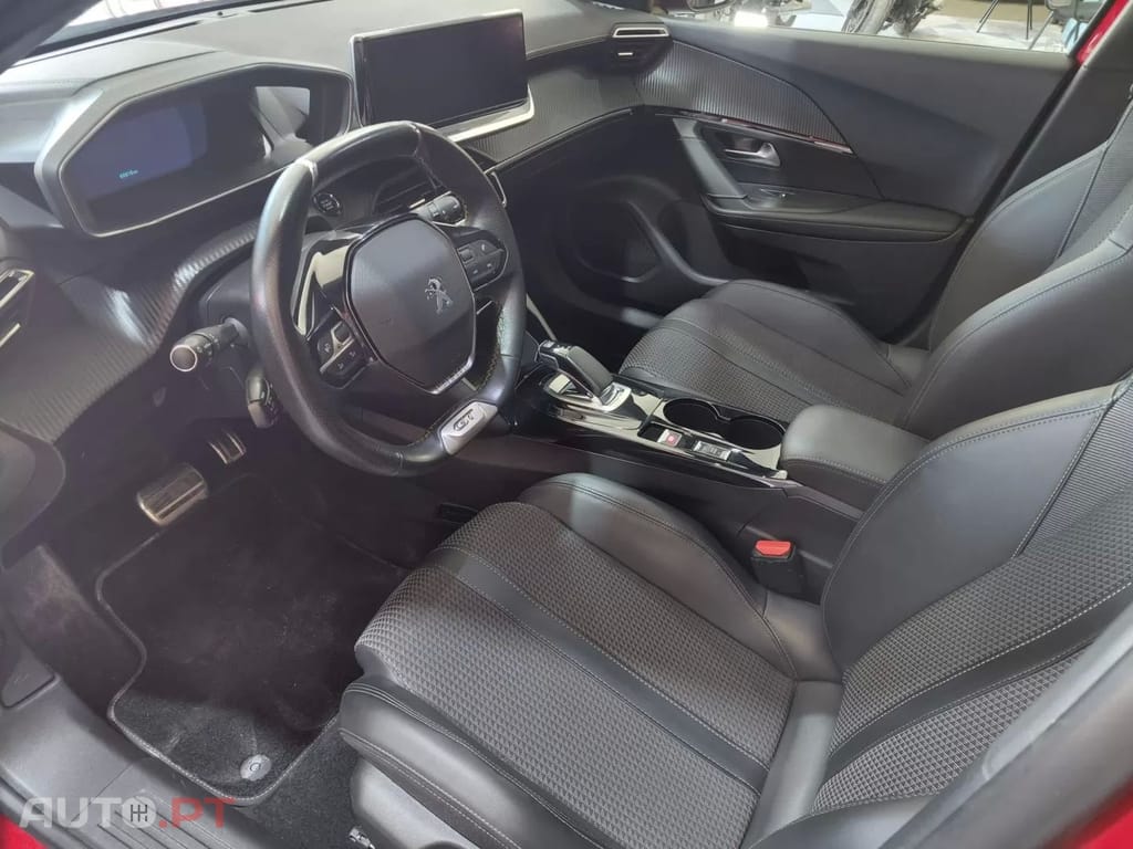 Peugeot E-2008 GT Line