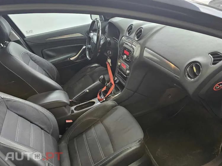 Ford Mondeo SW 1.8 TDCi Titanium