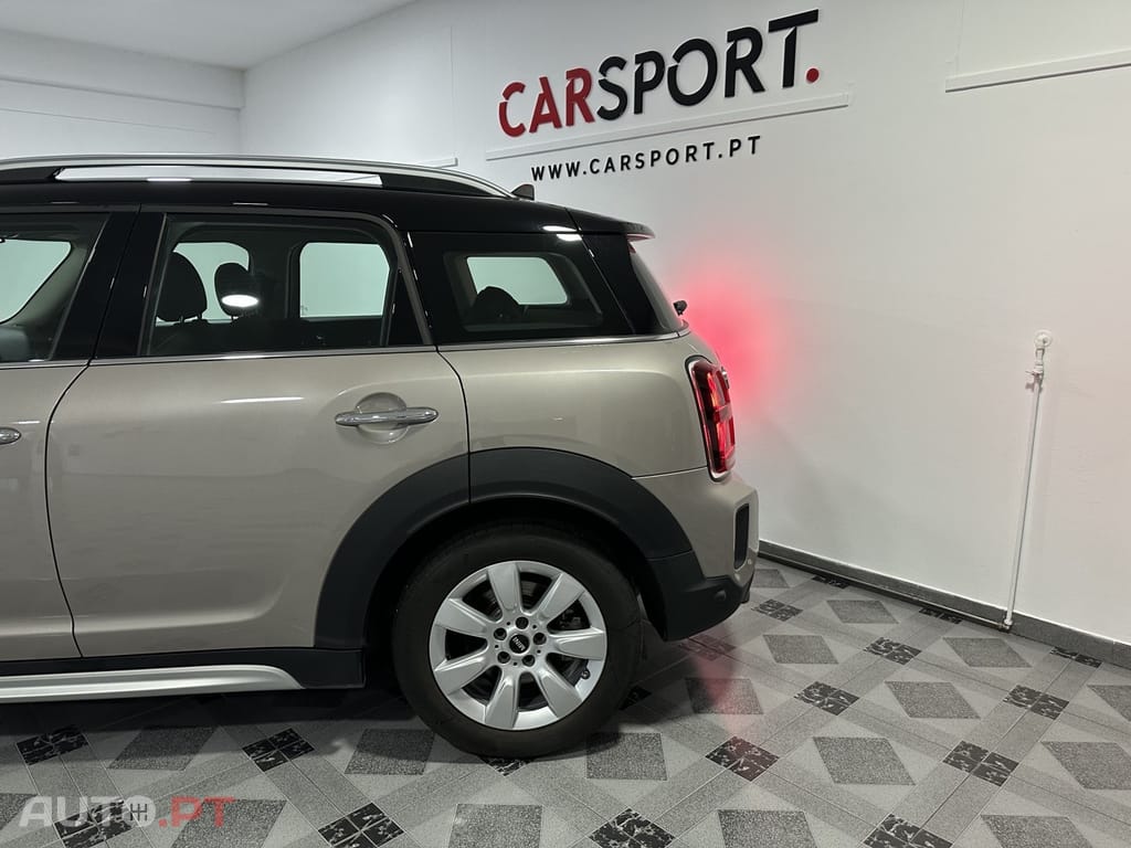 MINI Countryman Cooper SE ALL4 Auto