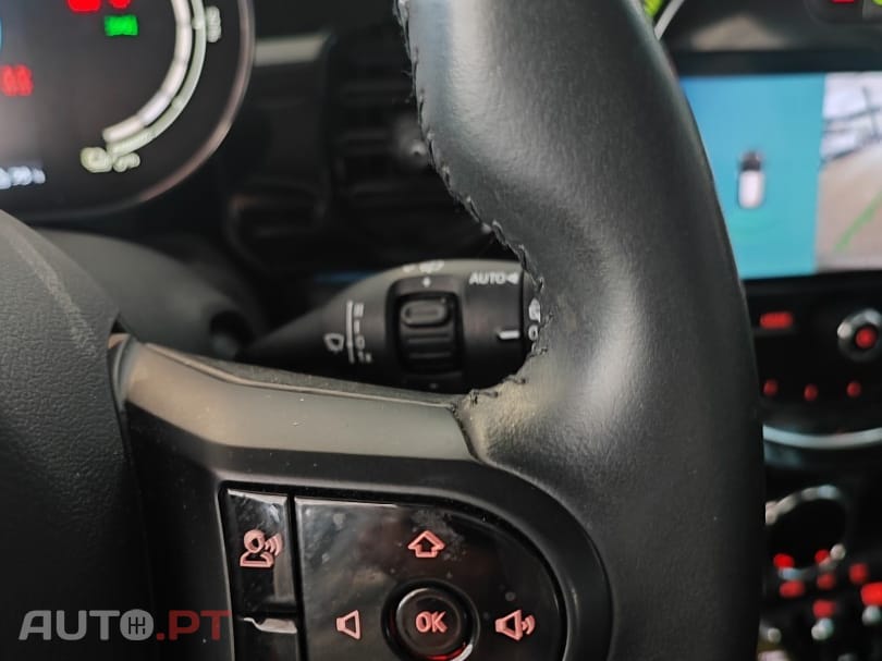 MINI Cooper Cooper SE