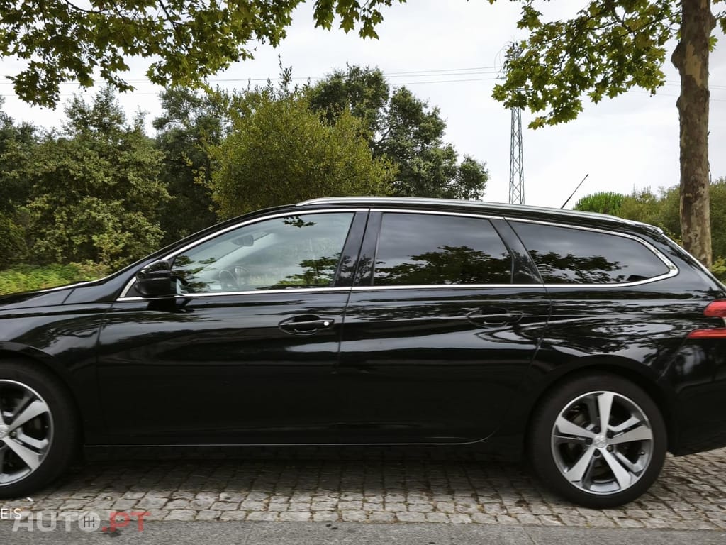 Peugeot 308 1.6 e-HDi Allure J17