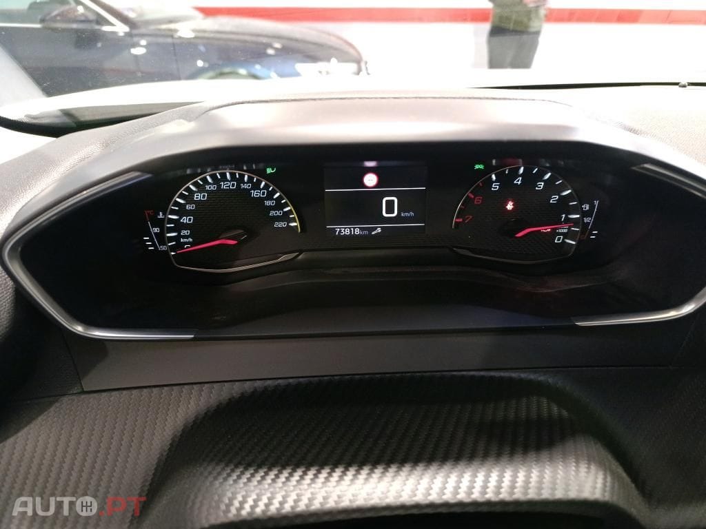 Peugeot 2008 1.5 BlueHDi Active Pack