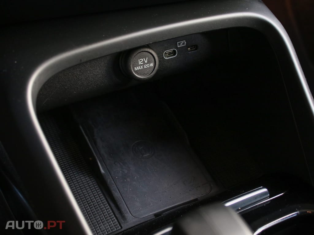 Volvo XC40 Recharge Core