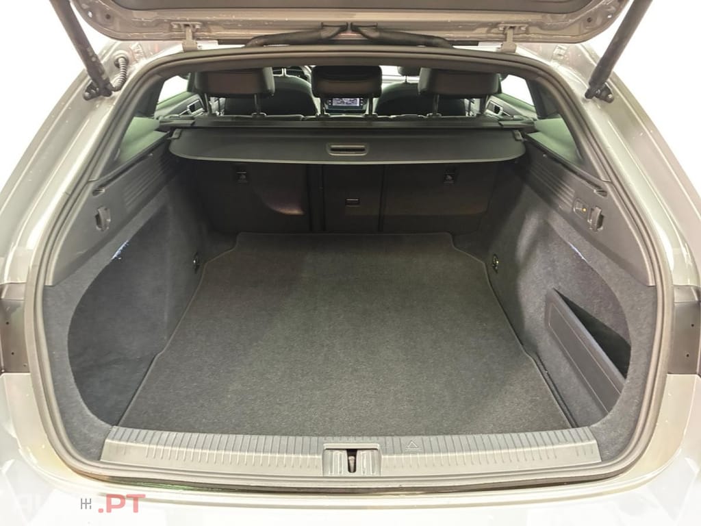 Volkswagen Arteon 2.0 TDI R-Line DSG