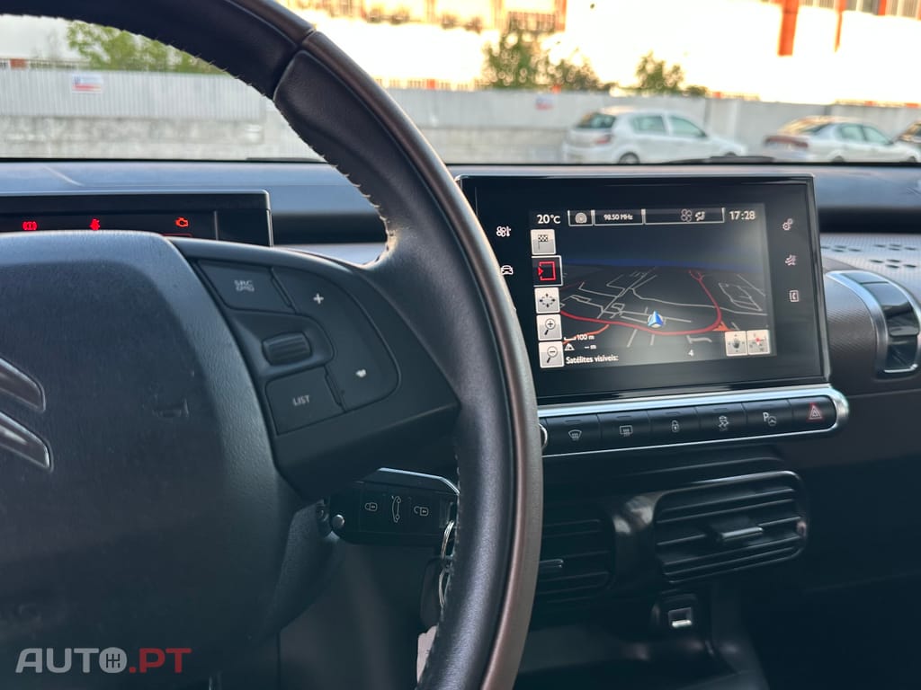 Citroen C4 Cactus BlueHDi 100 Stop&Start Shine Edition