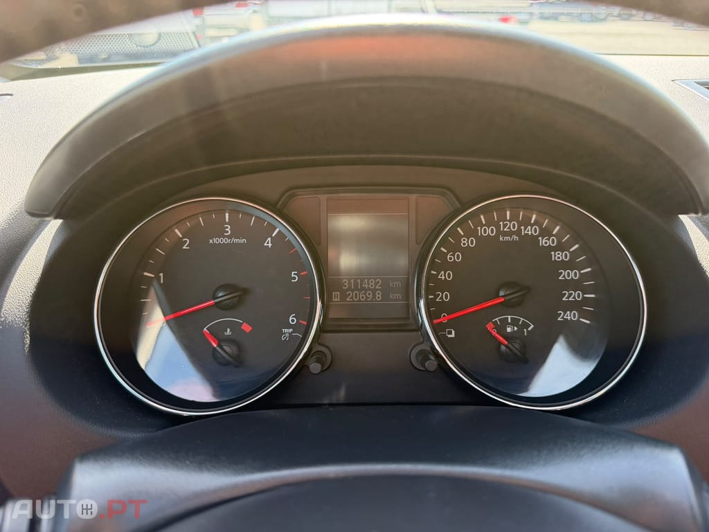 Nissan Qashqai 1.6 dCi Tekna Premium 18