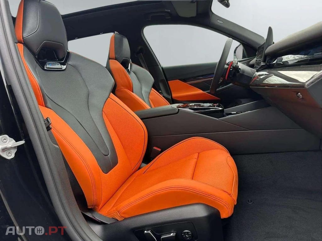 BMW M5 I.V.A DEDUTÍVEL