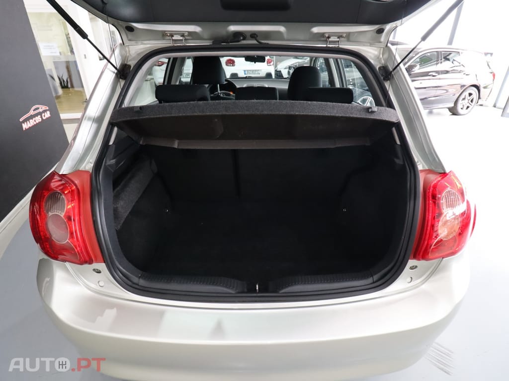 Toyota Auris 1.4 D-4D AC