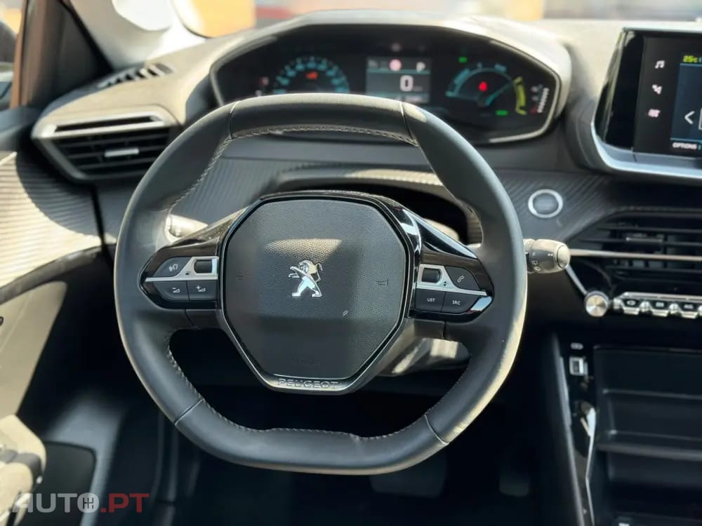 Peugeot E-208 50 kWh Active Pack