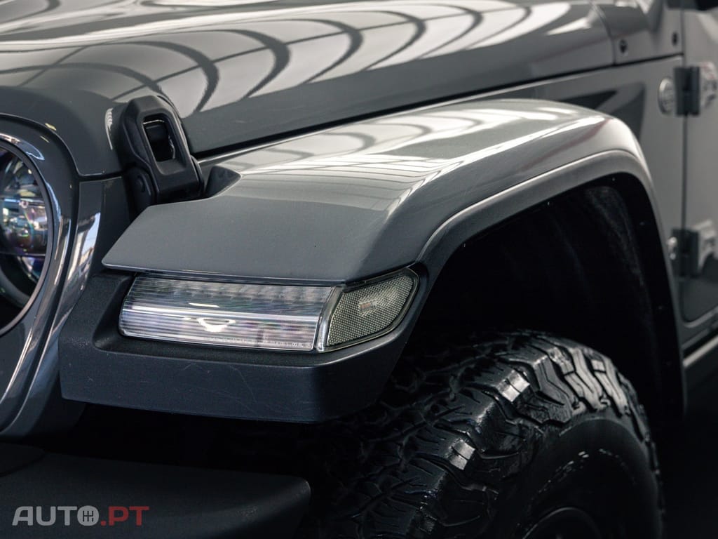 Jeep Wrangler 2.2 CRD Sport AT