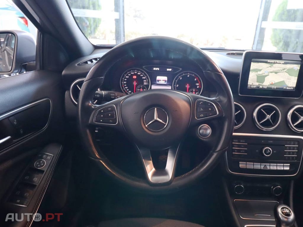 Mercedes-Benz A 180 CDI (BlueEFFICIENCY) Style