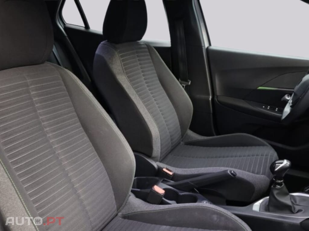 Peugeot 2008 1.2 PureTech Active