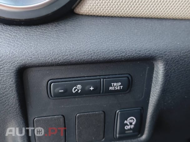 Nissan Micra 0.9 IG-T N-Connecta S/S