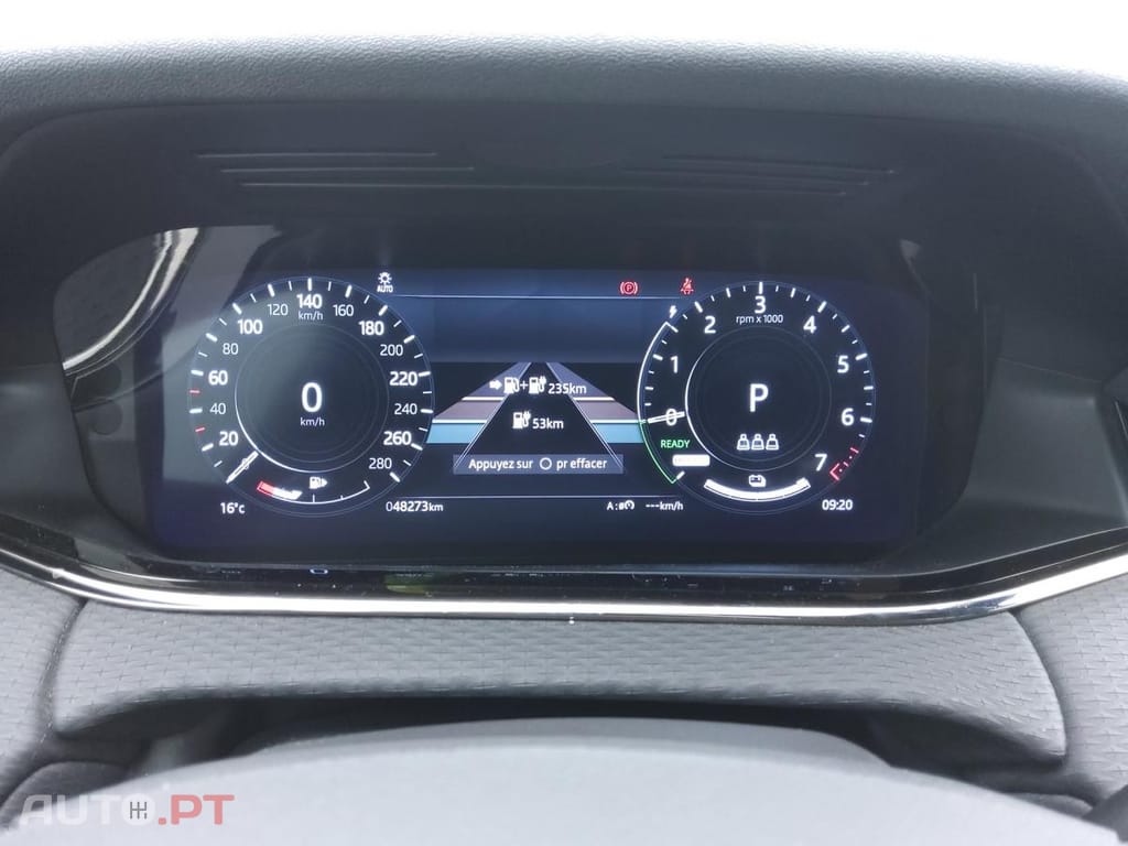 Land Rover Evoque 1.5 P300e AWD R-Dynamic S Auto