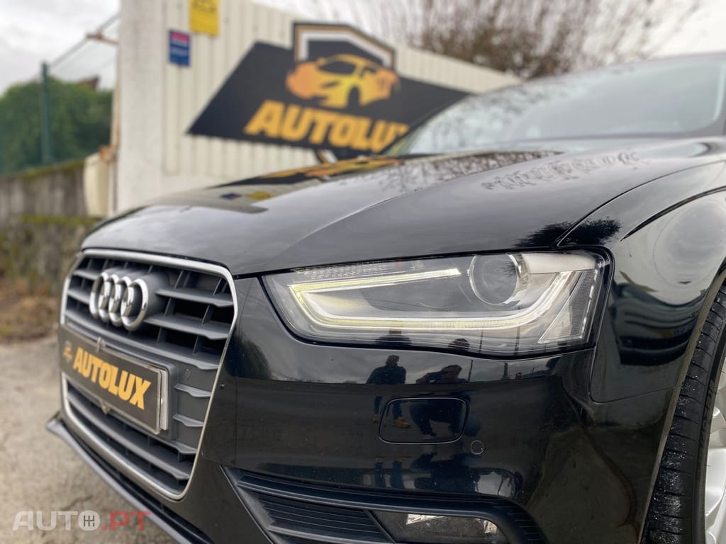 Audi A4 2.0 TDI DPF clean diesel S line Sport Pack