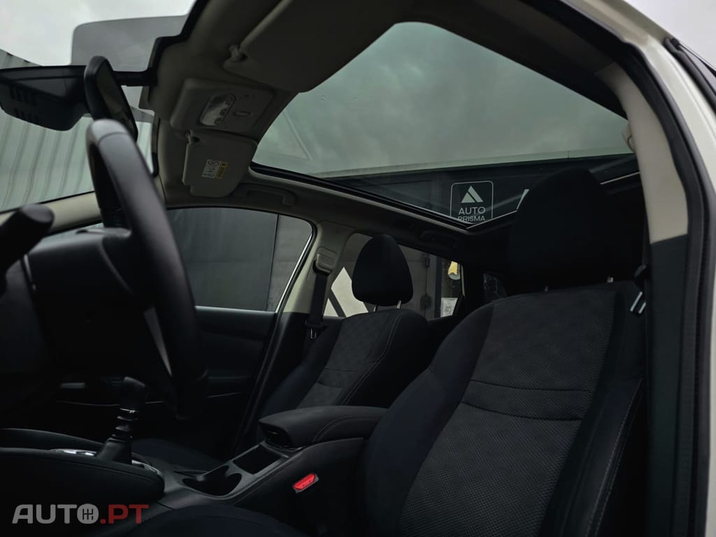 Nissan Qashqai 1.5 dCi N-Connecta RS+PS