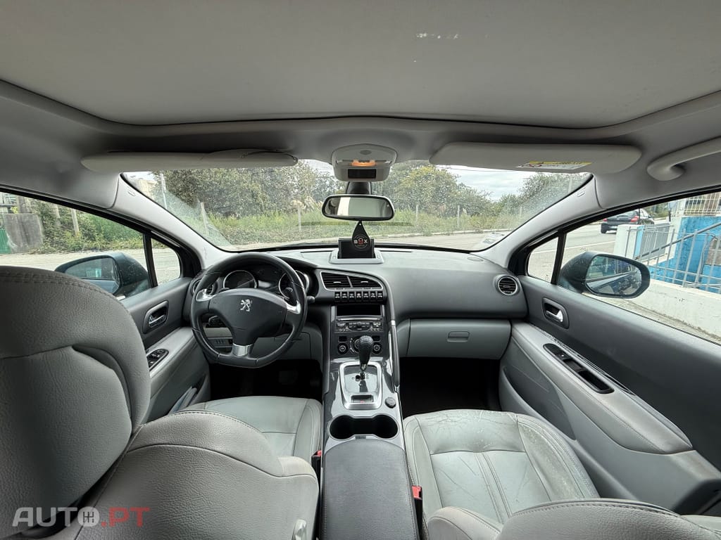 Peugeot 3008 1.6 e-HDi Active 2-Tronic