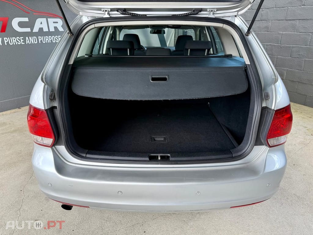Volkswagen Golf 1.6 TDi Confortline