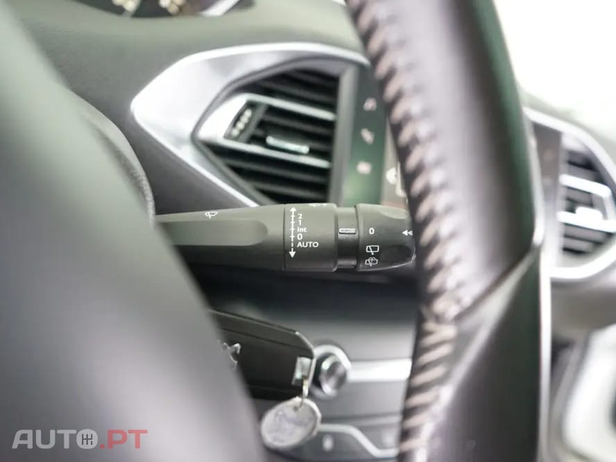 Peugeot 308 SW 1.2 PureTech Allure Pack
