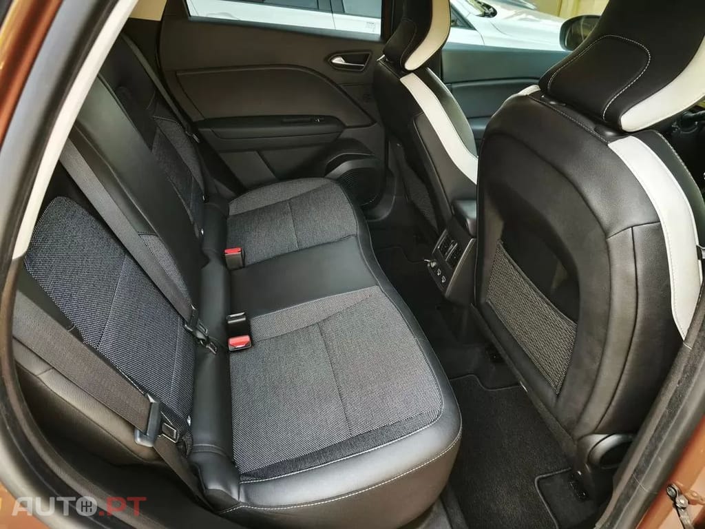 Renault Captur 1.0 TCe Exclusive