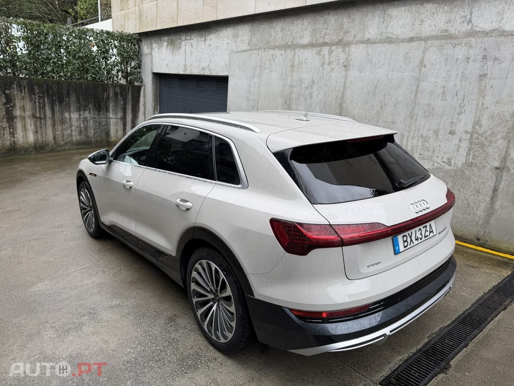 Audi E-Tron 55 quattro S line