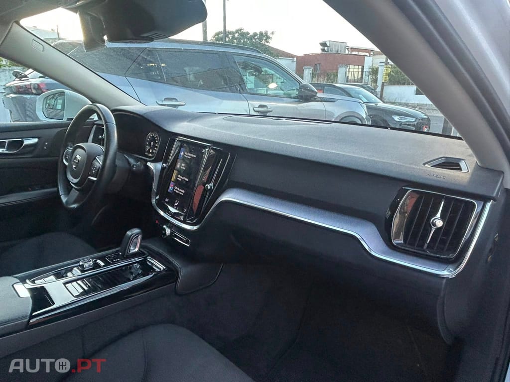 Volvo V60 2.0 T6 AWD TE Inscription Expression