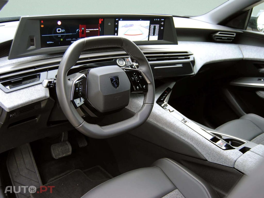 Peugeot 5008 1.2 Hybrid Allure e-DCS6