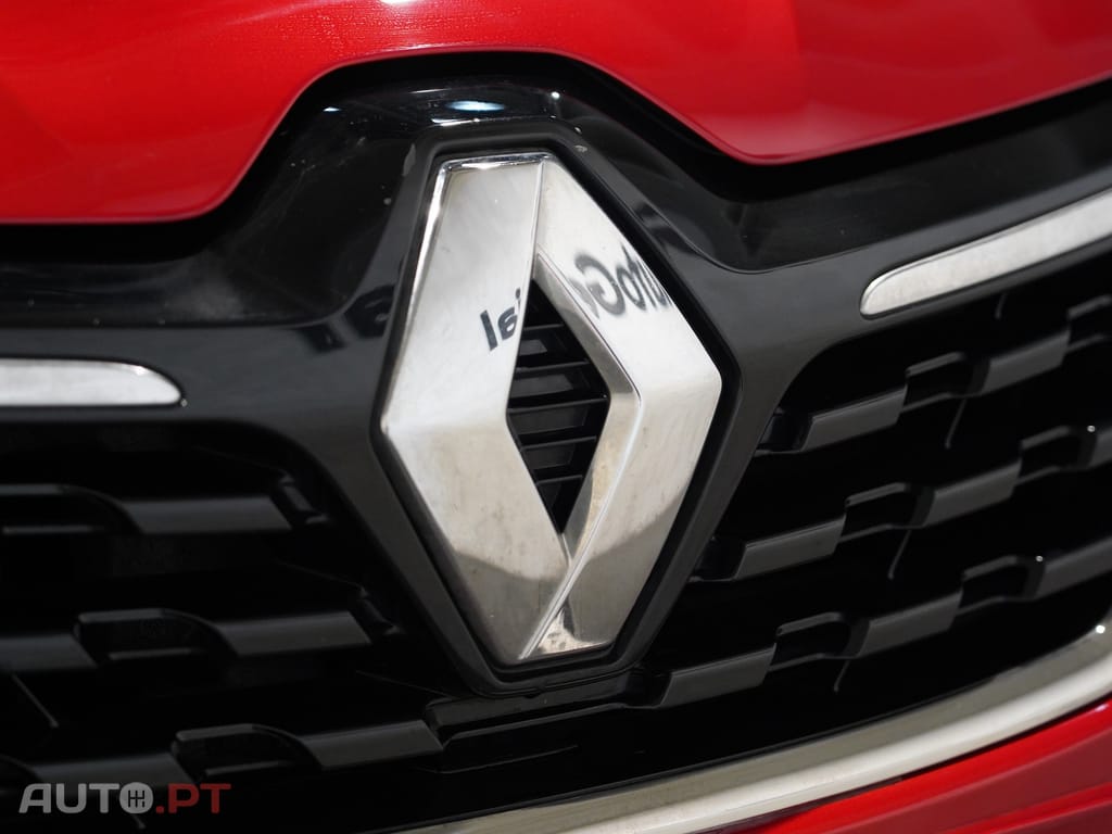 Renault Arkana 1.6 E-Tech Business